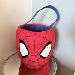Marvel Figural Spiderman Easter Basket 