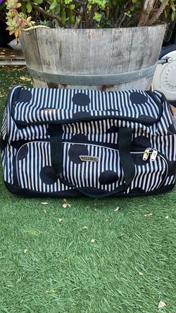 Rolling luggage