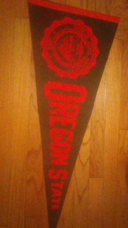Oregon State University pennant flag