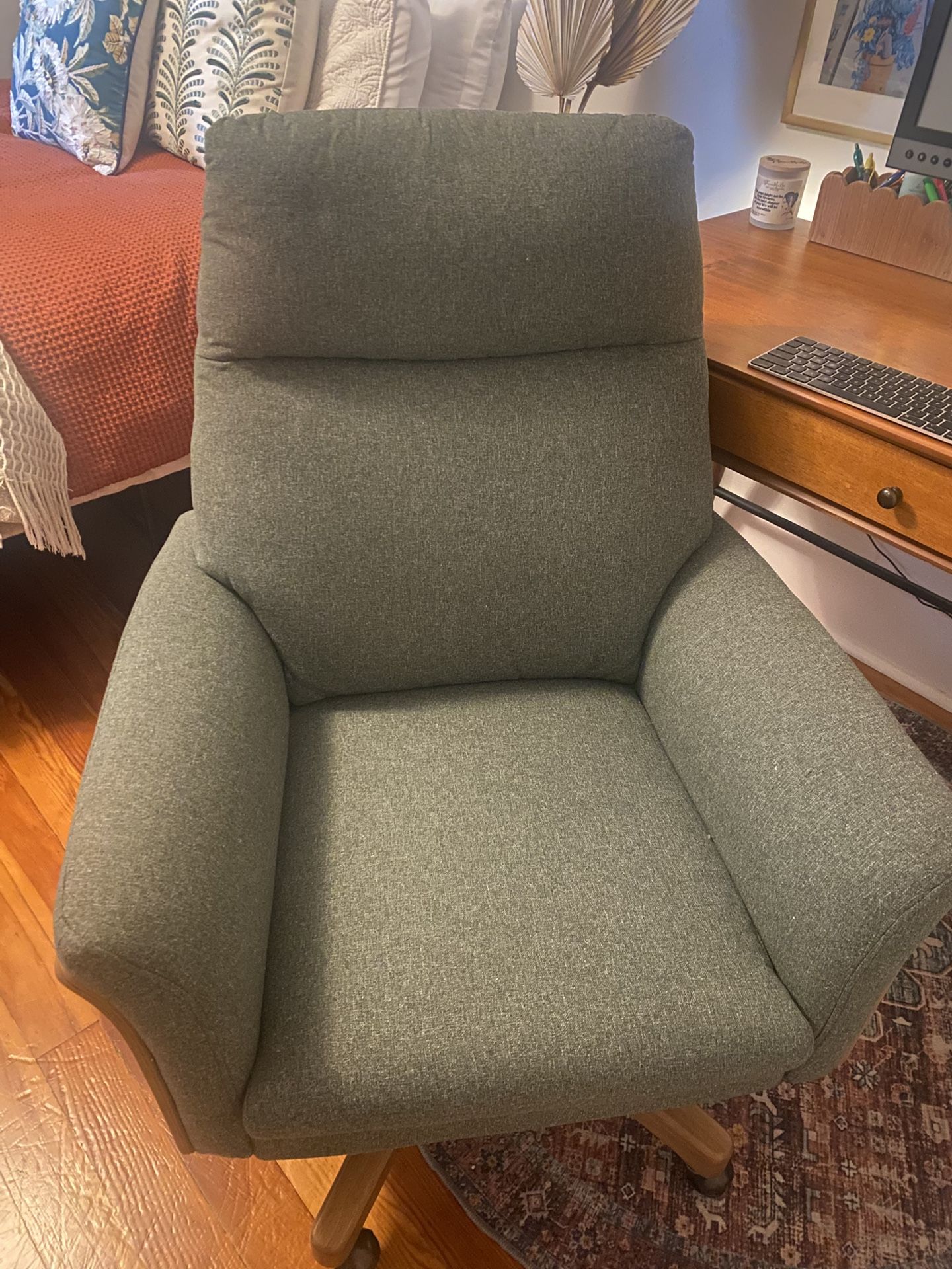 Green & Wooden Office Chair