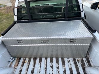 In bed truck aluminum tool box