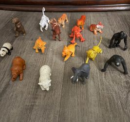 16 animales toys set