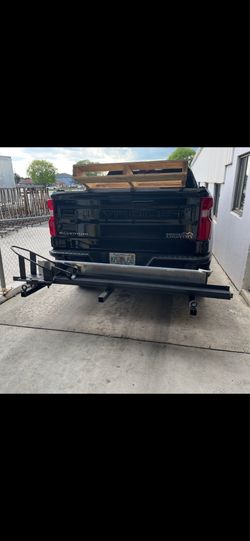 Motorcycle hitch carrier for heavy motorcycle.
