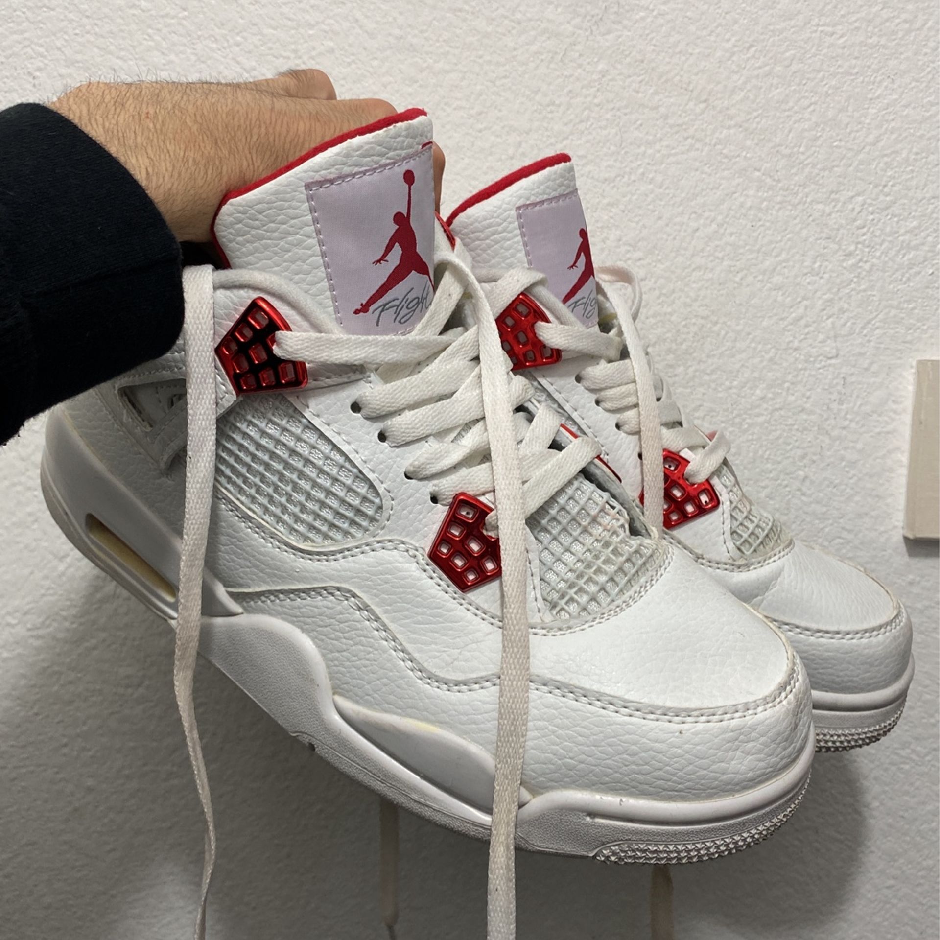 Jordan 4s White And Red