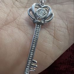 Necklace Key Gold 10 K