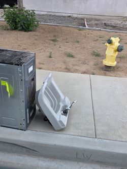 Free shampoo bowl