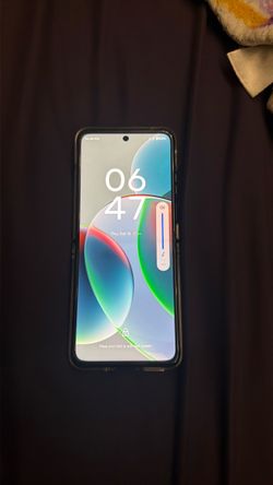 Moto razr 2023