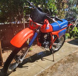 1983 Honda Xr200r Plated