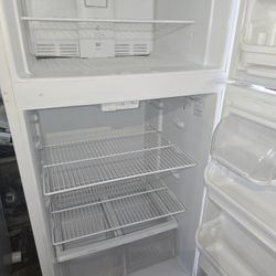 Frigidaire Fridge Apt Size 30 By 66 High 