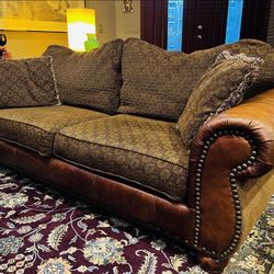 Traditional Leather Frame Couch Sofa Sleeper Daybed