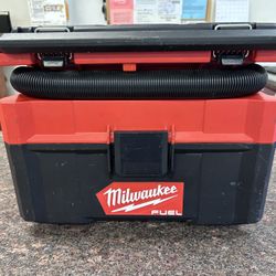 Milwaukee Fuel Packout Vacuum TOOL ONLY 