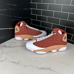 Jordan 13 Retro Dune Red SZ 11