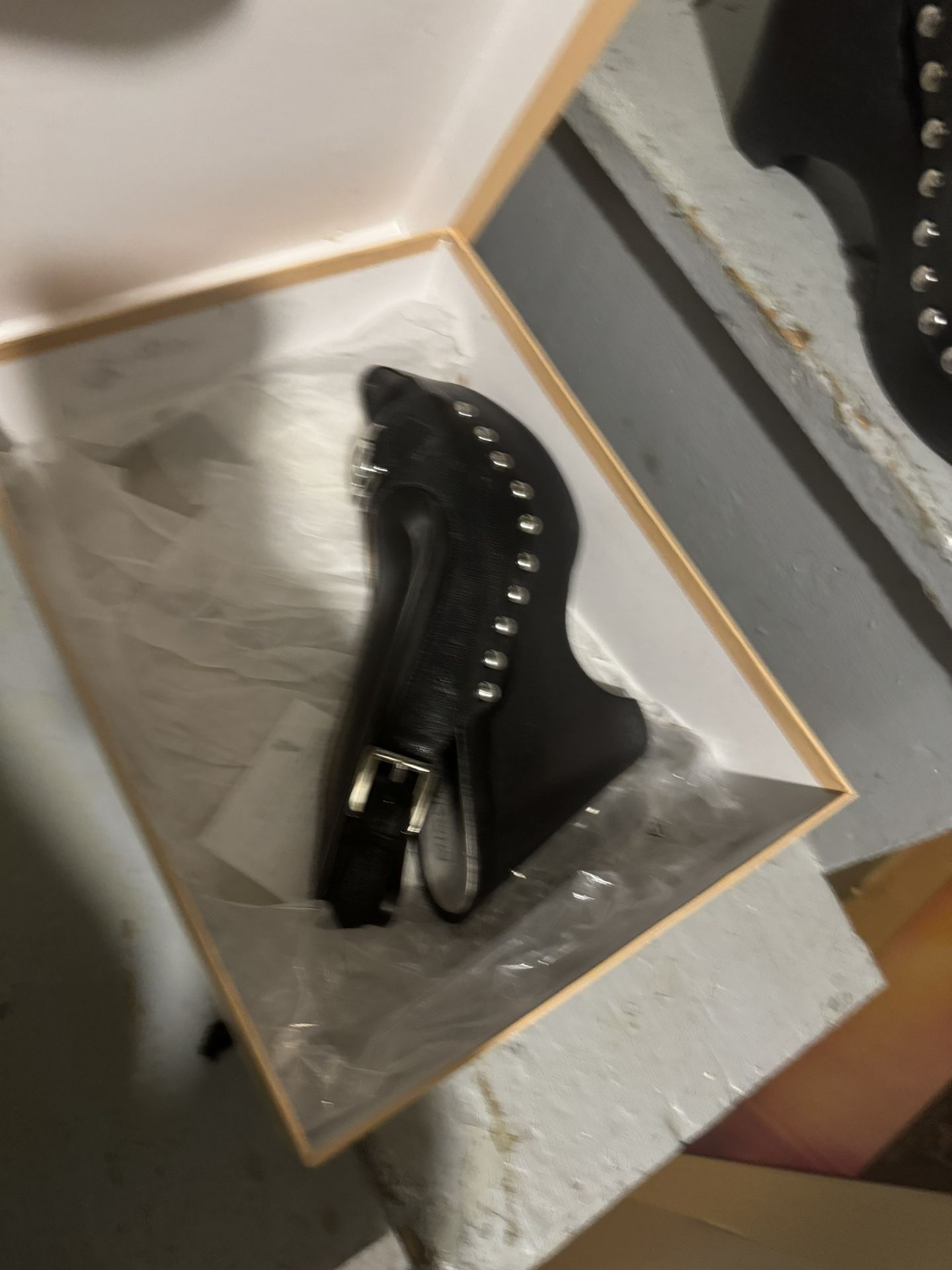 Women Shoes