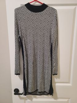 Black and White Geometric Knit Sweater Dress