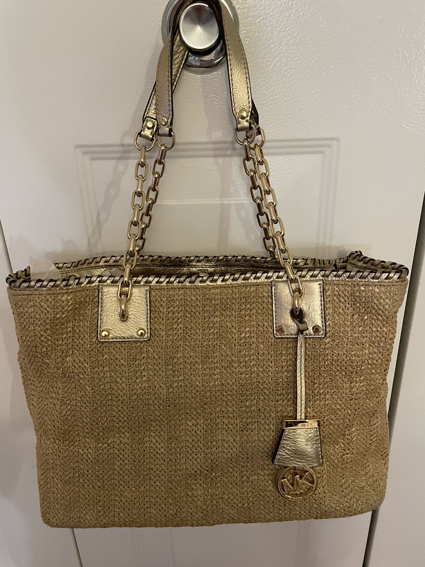 Michael Kors Purse W Detachable Strap