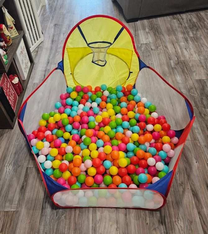 Kids Ball Pit Large Pop Up Basketball Hoop + Balls