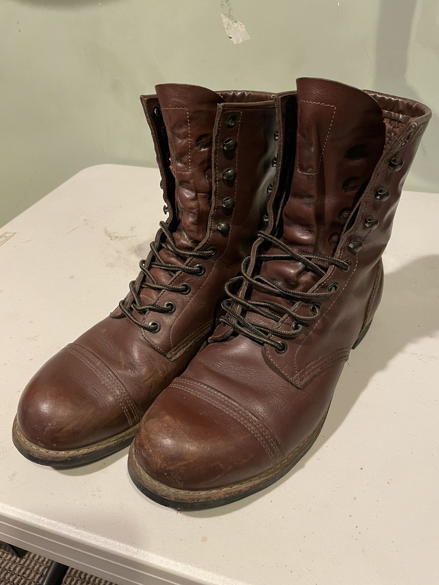 Red Wing 4313 - Size 10 - Spirit Lake Iron Rangers