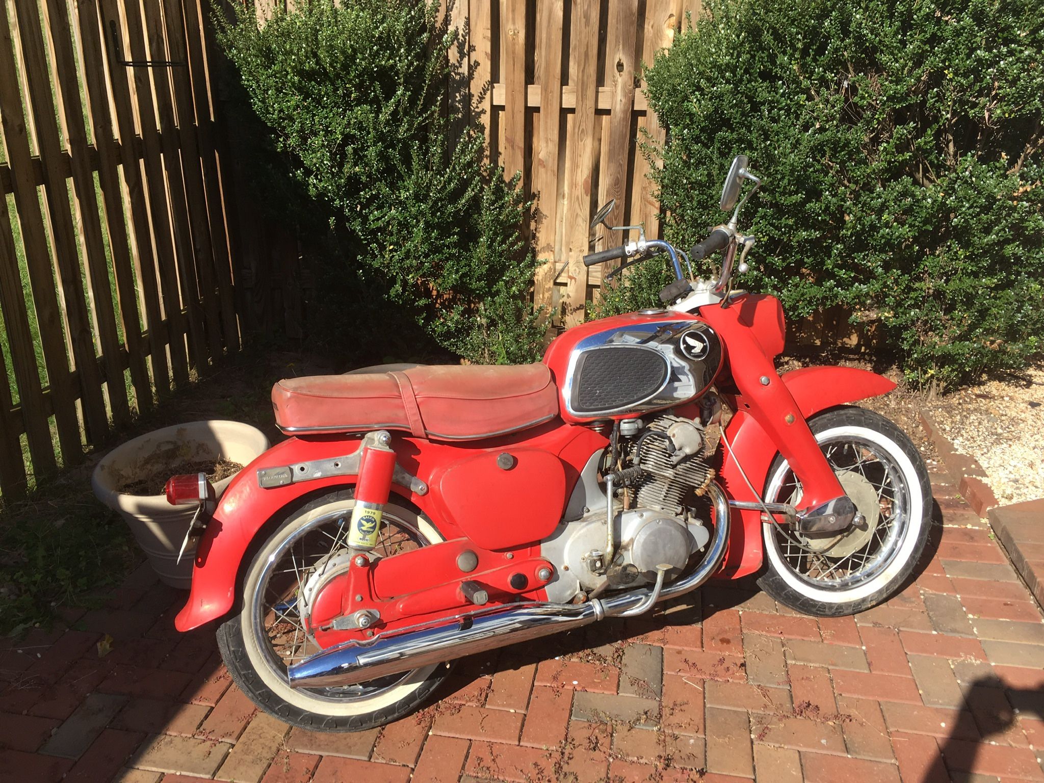 1968 Honda 305 Dream CA-77