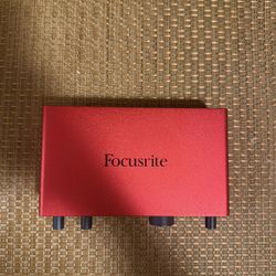 Focusrite Scarlett 2i2 4th Gen
