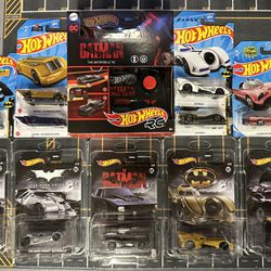 Hot Wheels Batman 5 Cars Set (in Case) and Batmobile RC +6  Free mainline