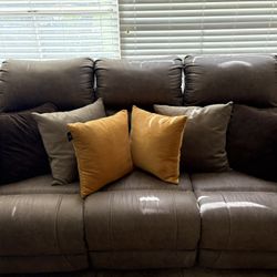 Ashley Furniture Sofa With 2 End Recliners