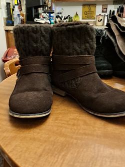 BEAR PAW BOOTS