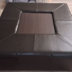 
📌 Large Ottoman – Faux Leather w/ Wood Accent – $35 (OBO)