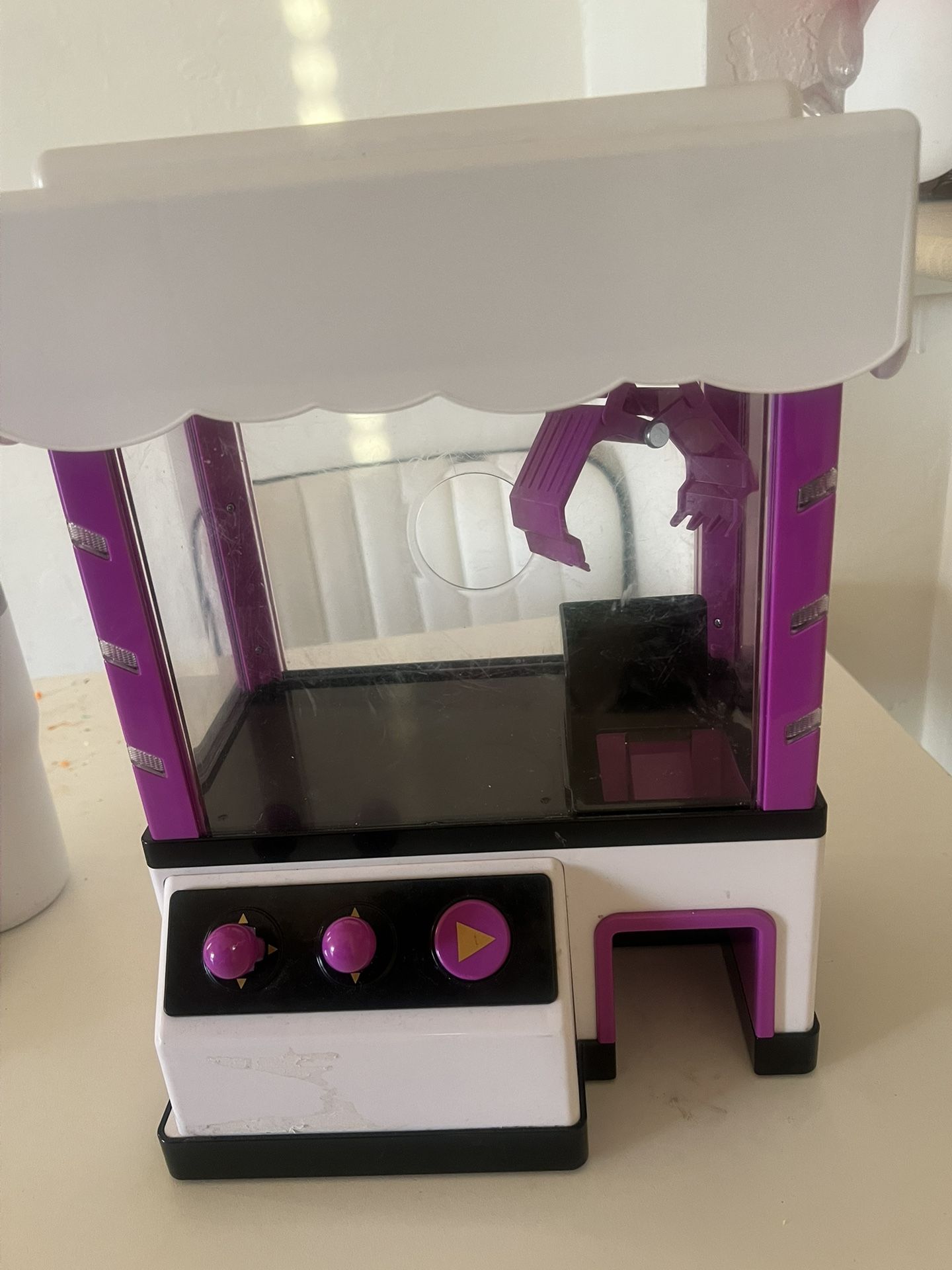 Table Claw Machine