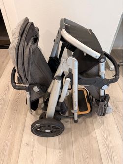 UppaBaby Vista V2 Double Stroller + PiggyBack Board