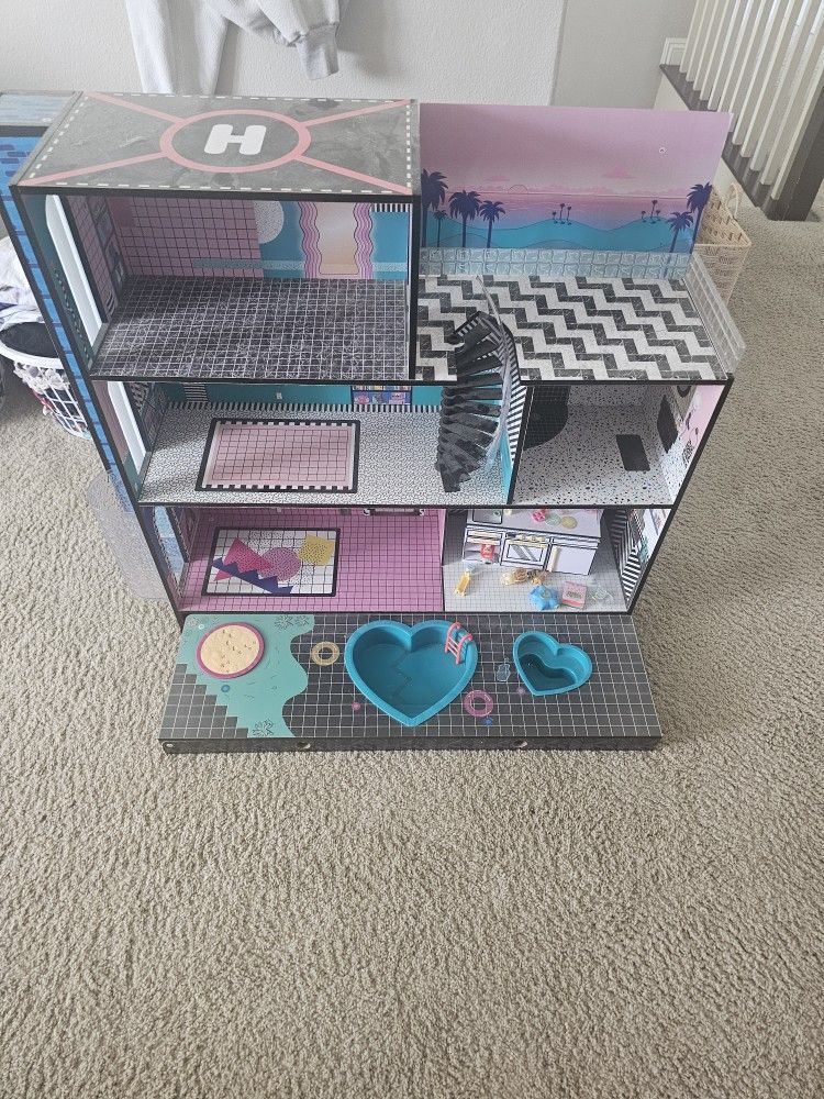 Doll House