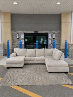 Large Beige Sectional Couch CAN DELIVER🚚