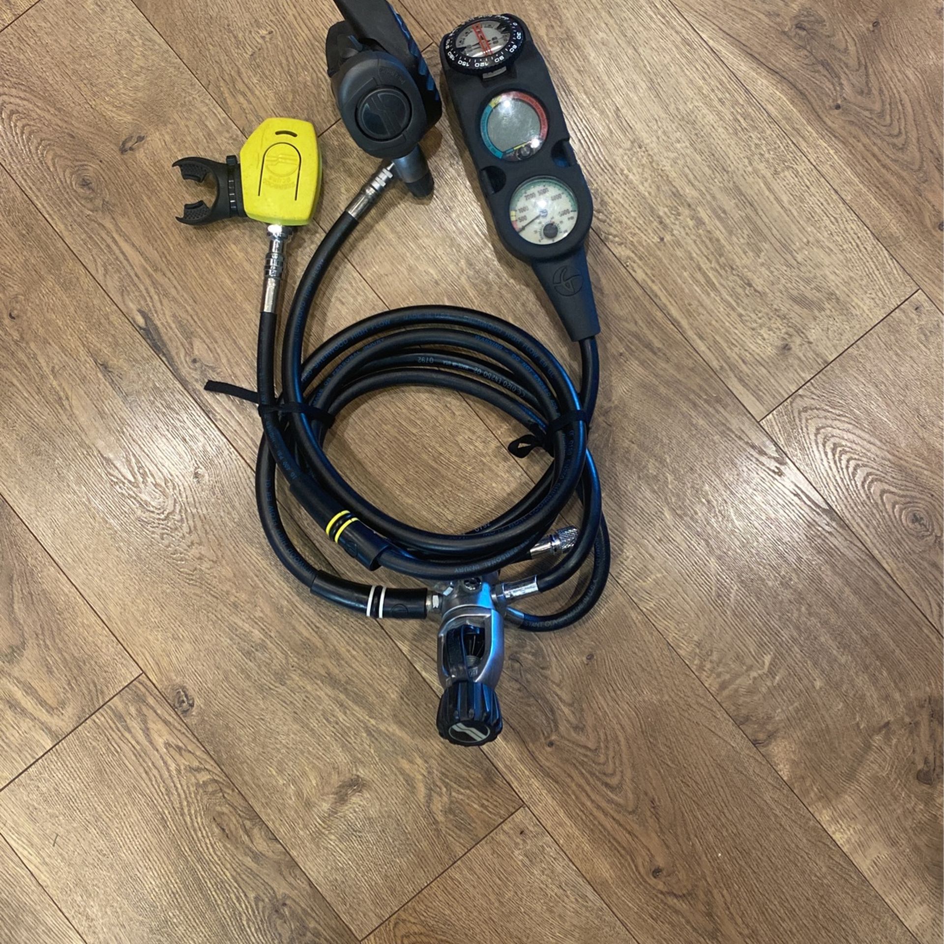 Sherwood Scuba Maximus Regulator
