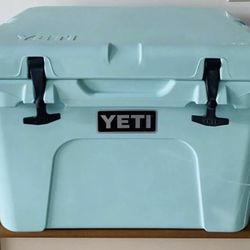 Seafoam Blue Yeti Cooler 