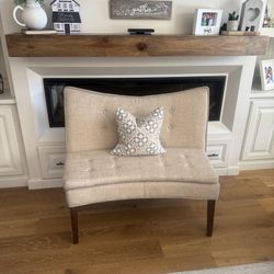 Mid Century Modern Style Scoop Back Burlap Loveseat with Button Tufting