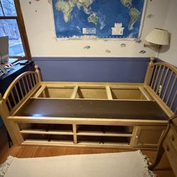 Captains Bed with 4 Drawers and Bear Mattress