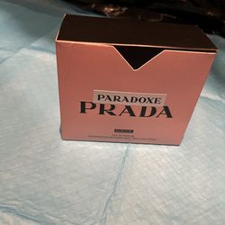 Prada paradoxe