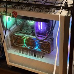 Gaming PC  Set Up For Sale (Everything Listed Is Included)