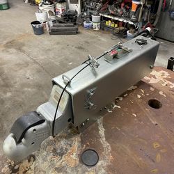 10 Ton, Hydraulic Brake Hitch.