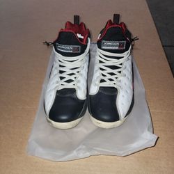 Nike Air Jordan Jumpman Team 2 "Chicago" - Size 11 - White/True Red-Black (DZ7294-101) (Pre-owned)
