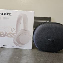 Sony WH-XB910N EXTRA BASS Noise Cancelling Headphones, Wireless Bluetooth Over the Ear Headset with Microphone and Alexa Voice Control, Black