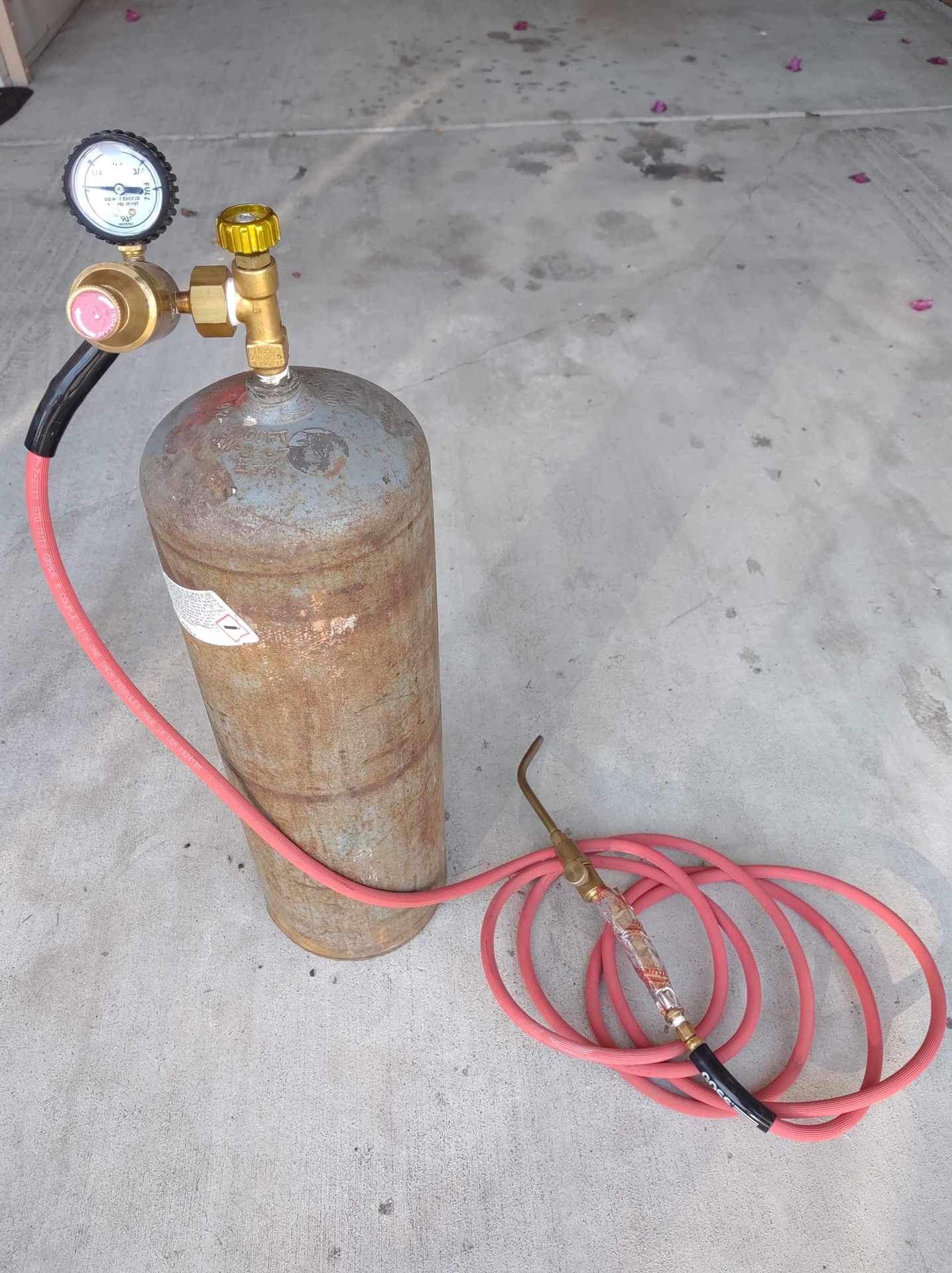 ACETYLINE B TANK & TORCH