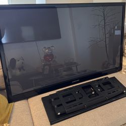 TV Samsung 43” + Amazon Fire tv Stick