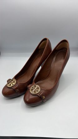 Tory Burch 9.5 size