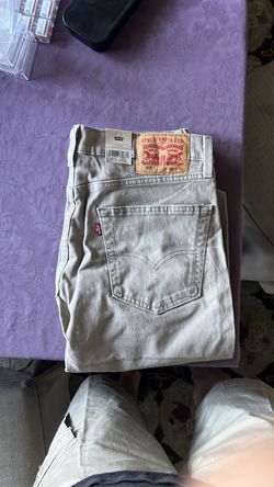 Levis