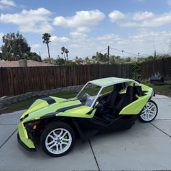 2023 Polaris Slingshot SL - Ultra Low Miles!!!