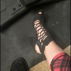 Black Vince Camuto Heels