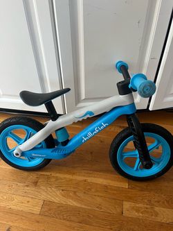 ChillaFish BMX Lightweight 12" Balance Bike From 2 to 5 years
