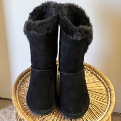 Bear Paw Black Suede Fur Trimmed Boots  Size 6