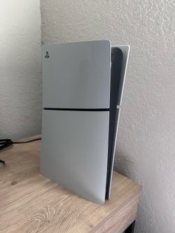 Ps5 in good condition (used)
