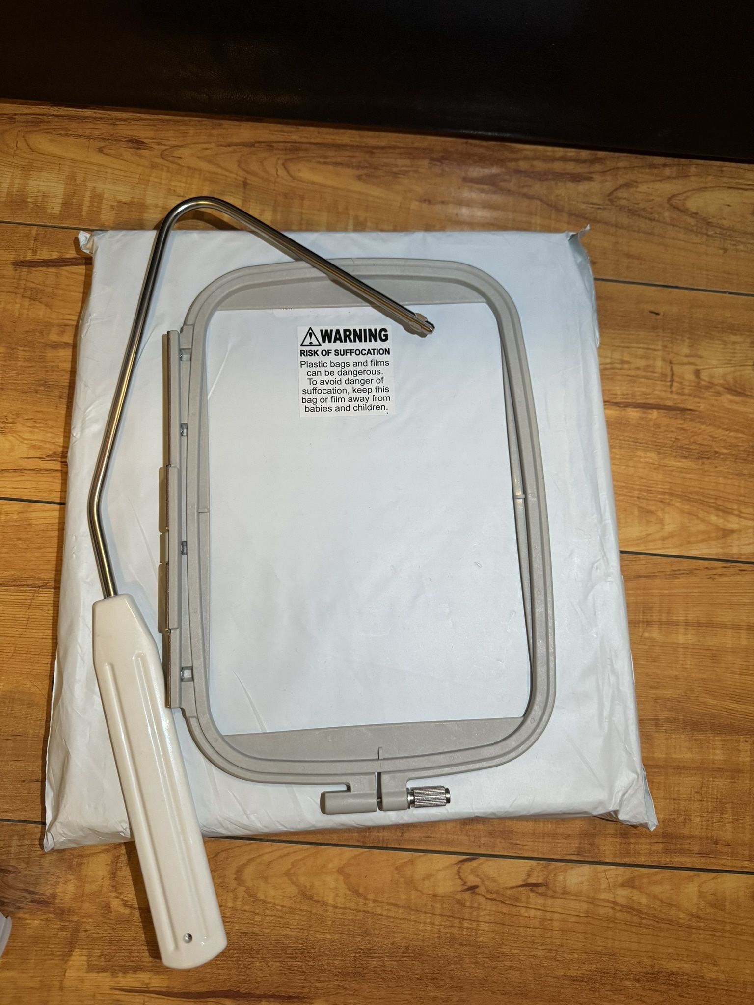 Brother SE1900 Sewing & Embroidery Machine for Sale in Los Angeles, CA